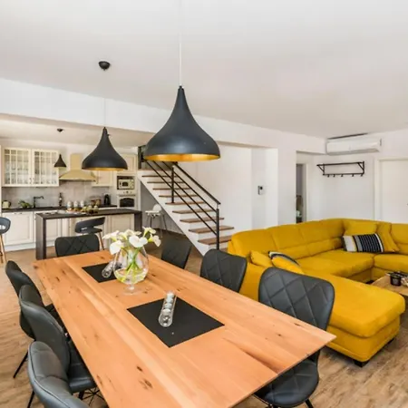 Σπίτι διακοπών Ferienhaus Fur 7 Personen Und 1 Kind In Dubrava Kod Sibenik, Dalmatien Norddalmatien - B61544 Dubrava (Sibenik-Knin)